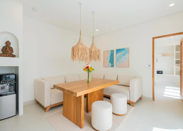Emira - 2br In Villa *